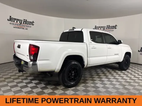 More photos of 2021 Toyota Tacoma SR5 at Jerry Hunt Supercenter - Lexington, NC