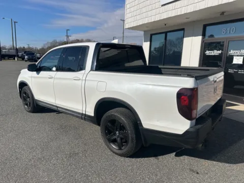 More photos of 2023 Honda Ridgeline Black Edition at Jerry Hunt Supercenter - Lexington, NC