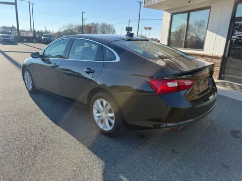 More photos of 2024 Chevrolet Malibu LT at Jerry Hunt Supercenter - Lexington, NC