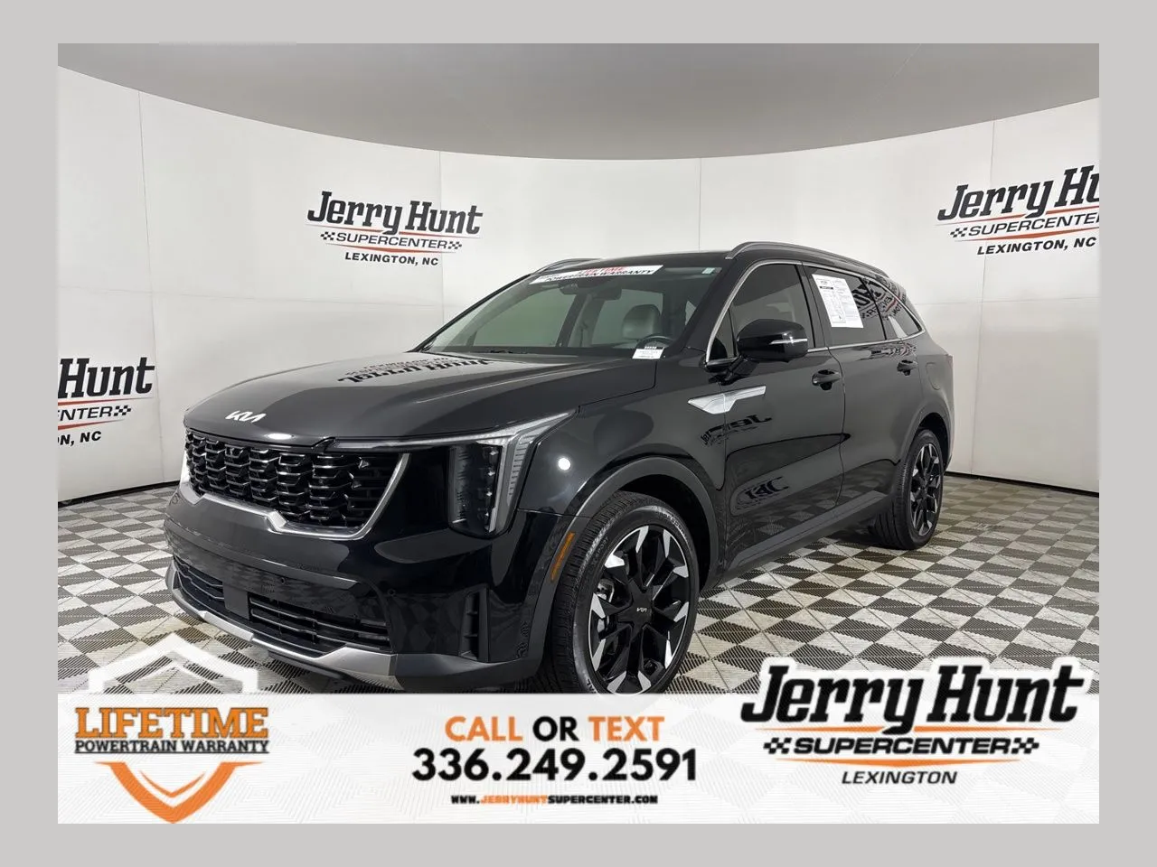 2024 Kia Sorento SX's photo