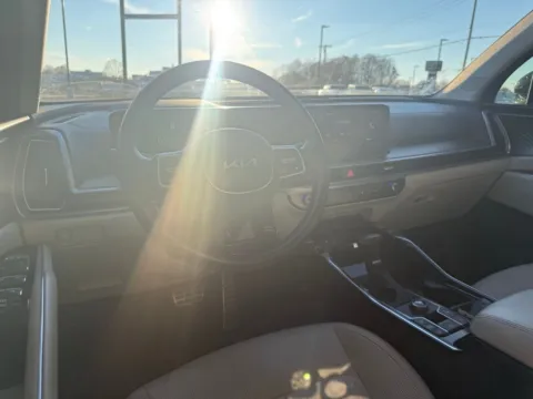 More photos of 2024 Kia Sorento SX at Jerry Hunt Supercenter - Lexington, NC
