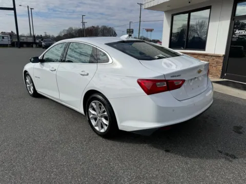 More photos of 2024 Chevrolet Malibu LT at Jerry Hunt Supercenter - Lexington, NC