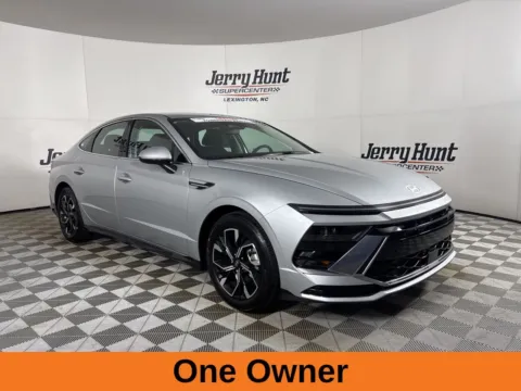 More photos of 2025 Hyundai Sonata SEL at Jerry Hunt Supercenter - Lexington, NC