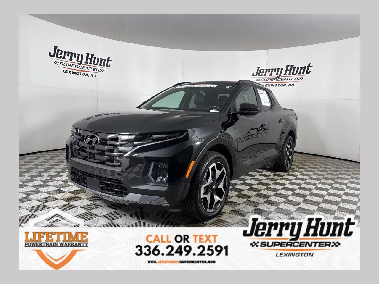 2024 Hyundai Santa Cruz Limited's photo