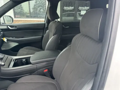 Photos of 2024 Hyundai Palisade Calligraphy Night Edition for sale in Lexington, NC at Jerry Hunt Supercenter - Lexington