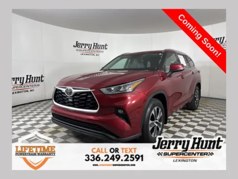 Red 2020 Toyota Highlander XLE for sale in Lexington, NC