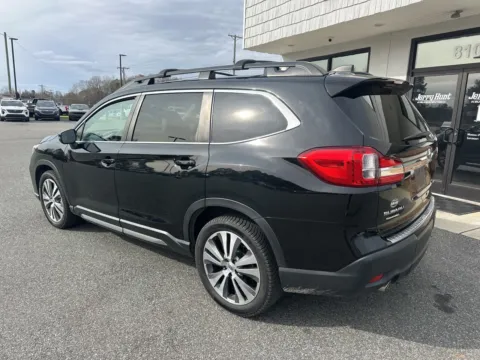 More photos of 2022 Subaru Ascent Limited at Jerry Hunt Supercenter - Lexington, NC