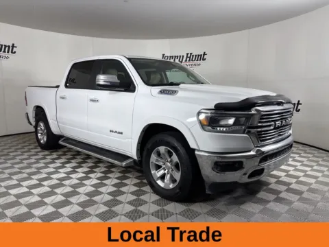 More photos of 2022 Ram 1500 Laramie at Jerry Hunt Supercenter - Lexington, NC