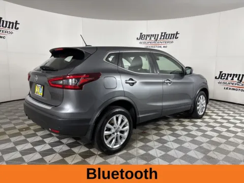 More photos of 2021 Nissan Rogue Sport S at Jerry Hunt Supercenter - Lexington, NC