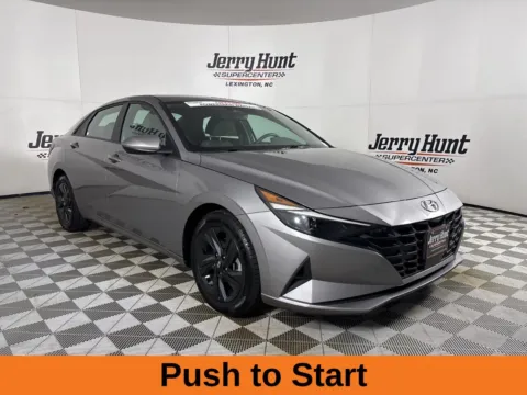 More photos of 2021 Hyundai Elantra SEL at Jerry Hunt Supercenter - Lexington, NC