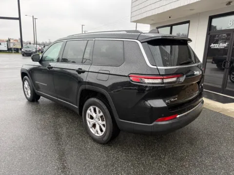More photos of 2022 Jeep Grand Cherokee L Limited at Jerry Hunt Supercenter - Lexington, NC