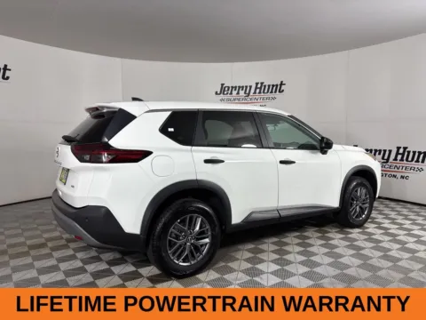 More photos of 2023 Nissan Rogue S at Jerry Hunt Supercenter - Lexington, NC