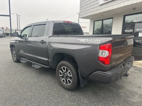 More photos of 2019 Toyota Tundra SR5 at Jerry Hunt Supercenter - Lexington, NC