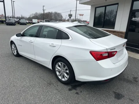 More photos of 2024 Chevrolet Malibu LT at Jerry Hunt Supercenter - Lexington, NC
