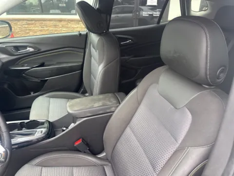 Photos of 2025 Chevrolet Trax LT for sale in Lexington, NC at Jerry Hunt Supercenter - Lexington