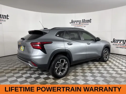 More photos of 2025 Chevrolet Trax LT at Jerry Hunt Supercenter - Lexington, NC