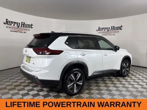 More photos of 2024 Nissan Rogue SL at Jerry Hunt Supercenter - Lexington, NC