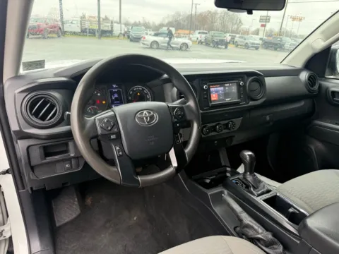 More photos of 2019 Toyota Tacoma SR at Jerry Hunt Supercenter - Lexington, NC
