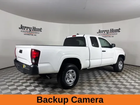 More photos of 2019 Toyota Tacoma SR at Jerry Hunt Supercenter - Lexington, NC