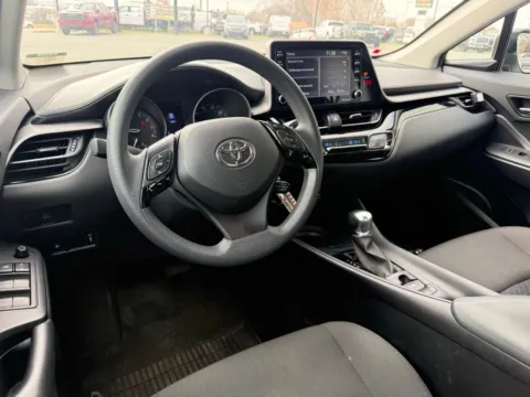 More photos of 2020 Toyota C-HR LE at Jerry Hunt Supercenter - Lexington, NC