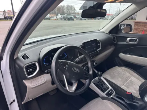 Another view of 2024 Hyundai Venue SEL for sale in Lexington, NC at Jerry Hunt Supercenter - Lexington