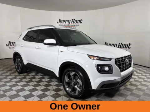 More photos of 2024 Hyundai Venue SEL at Jerry Hunt Supercenter - Lexington, NC