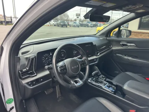 Another view of 2024 Kia Sportage X-Pro Prestige for sale in Lexington, NC at Jerry Hunt Supercenter - Lexington