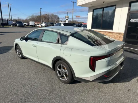 More photos of 2025 Kia K4 LXS at Jerry Hunt Supercenter - Lexington, NC