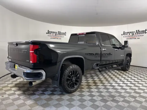 More photos of 2025 Chevrolet Silverado 3500HD LTZ at Jerry Hunt Supercenter - Lexington, NC