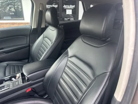 Photos of 2019 Ford Edge SEL for sale in Lexington, NC at Jerry Hunt Supercenter - Lexington
