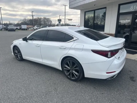 More photos of 2019 Lexus ES 350 F Sport at Jerry Hunt Supercenter - Lexington, NC