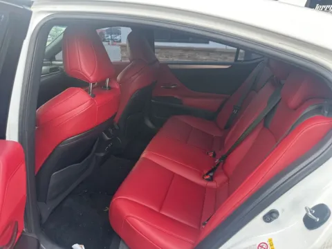 More photos of 2019 Lexus ES 350 F Sport at Jerry Hunt Supercenter - Lexington, NC