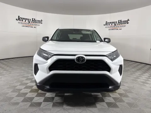 More photos of 2022 Toyota RAV4 LE at Jerry Hunt Supercenter - Lexington, NC