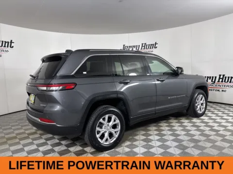 More photos of 2022 Jeep Grand Cherokee Limited at Jerry Hunt Supercenter - Lexington, NC
