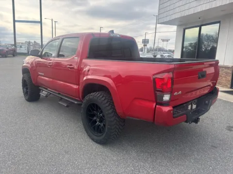 More photos of 2023 Toyota Tacoma SR5 at Jerry Hunt Supercenter - Lexington, NC
