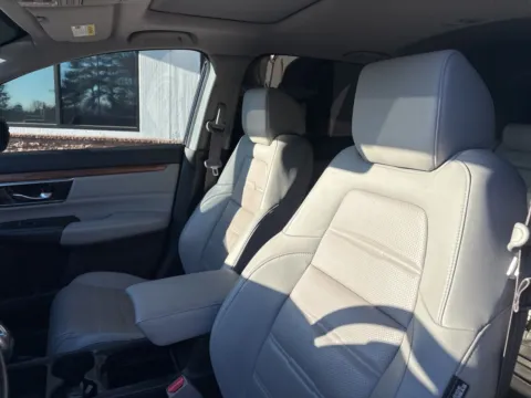 Photos of 2022 Honda CR-V EX-L for sale in Lexington, NC at Jerry Hunt Supercenter - Lexington