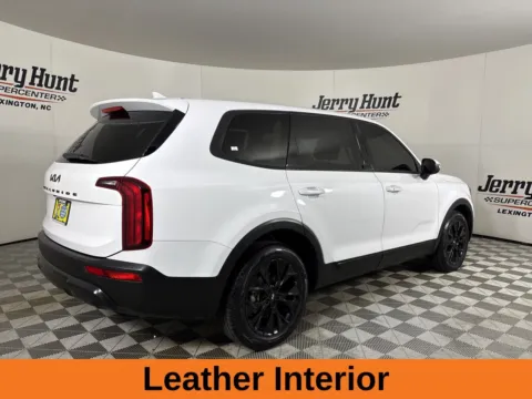 More photos of 2022 Kia Telluride LX at Jerry Hunt Supercenter - Lexington, NC