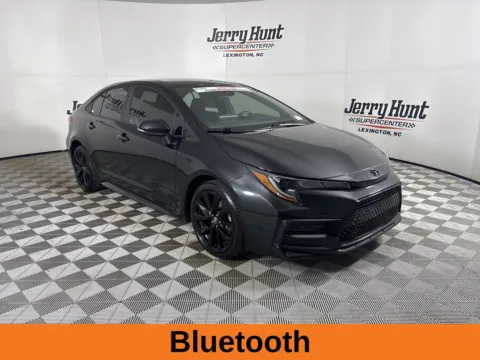 More photos of 2022 Toyota Corolla SE Nightshade at Jerry Hunt Supercenter - Lexington, NC