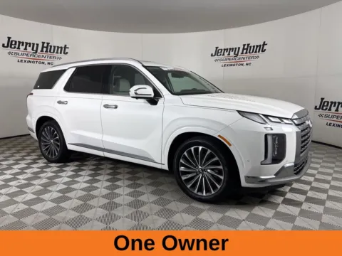 More photos of 2023 Hyundai Palisade Calligraphy at Jerry Hunt Supercenter - Lexington, NC