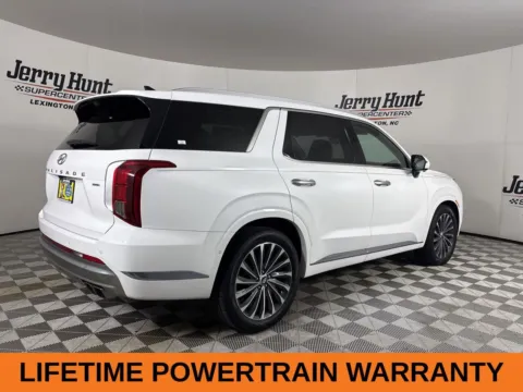 More photos of 2023 Hyundai Palisade Calligraphy at Jerry Hunt Supercenter - Lexington, NC