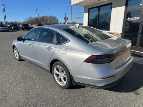 More photos of 2024 Honda Accord LX at Jerry Hunt Supercenter - Lexington, NC