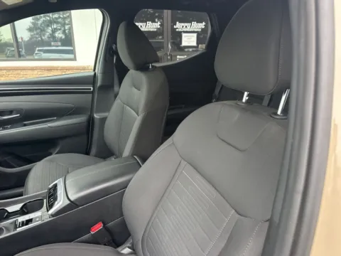 Photos of 2023 Hyundai Santa Cruz SEL for sale in Lexington, NC at Jerry Hunt Supercenter - Lexington