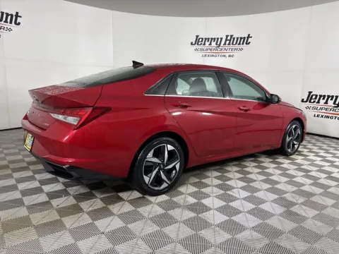 More photos of 2023 Hyundai Elantra Limited at Jerry Hunt Supercenter - Lexington, NC