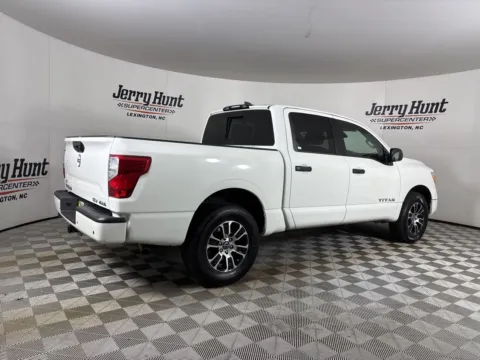 More photos of 2024 Nissan Titan SV at Jerry Hunt Supercenter - Lexington, NC