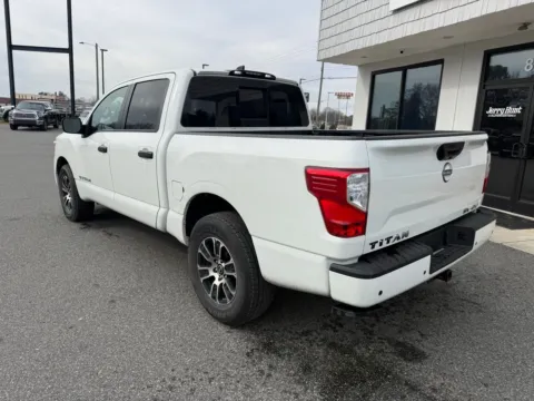 More photos of 2024 Nissan Titan SV at Jerry Hunt Supercenter - Lexington, NC