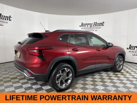 More photos of 2025 Chevrolet Trax LT at Jerry Hunt Supercenter - Lexington, NC