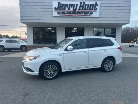 White 2020 Mitsubishi Outlander PHEV SEL for sale in Lexington, NC