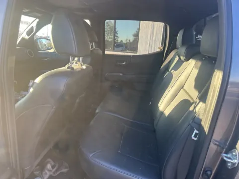 More photos of 2021 Toyota Tacoma TRD Off-Road at Jerry Hunt Supercenter - Lexington, NC