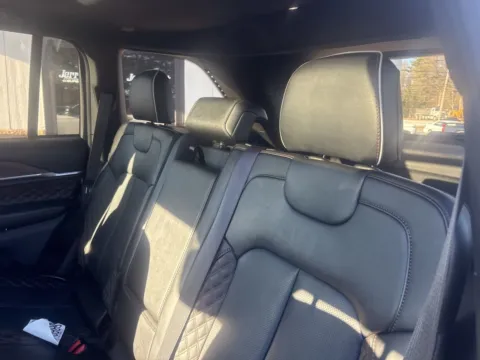 More photos of 2025 Jeep Grand Cherokee Summit at Jerry Hunt Supercenter - Lexington, NC