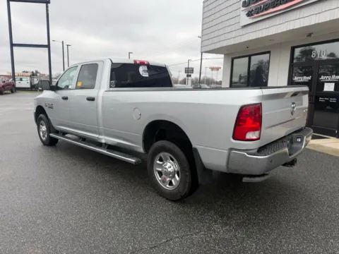 More photos of 2018 Ram 3500 Tradesman at Jerry Hunt Supercenter - Lexington, NC